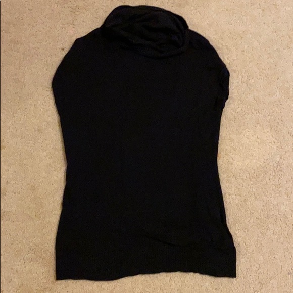 Short sleeve cowl neck - Picture 1 of 1